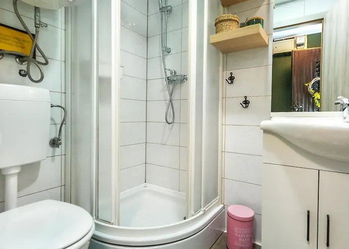 Boho House 2 Camp Terme Catez With Promotional Tickets Prices كاتيز أوب سافي